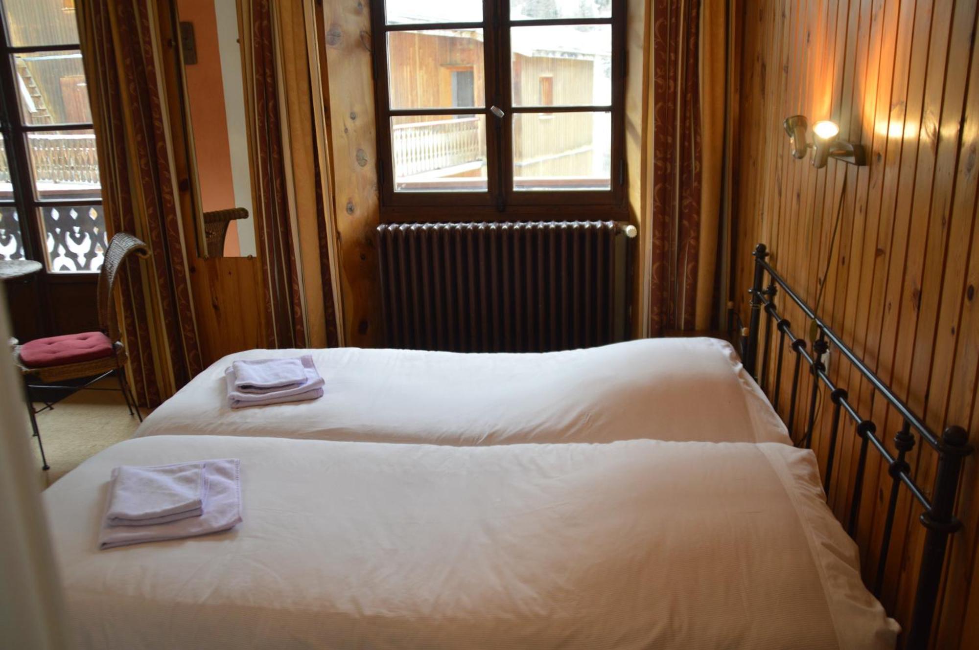 טיגנס Hotel Le Genepy חדר תמונה