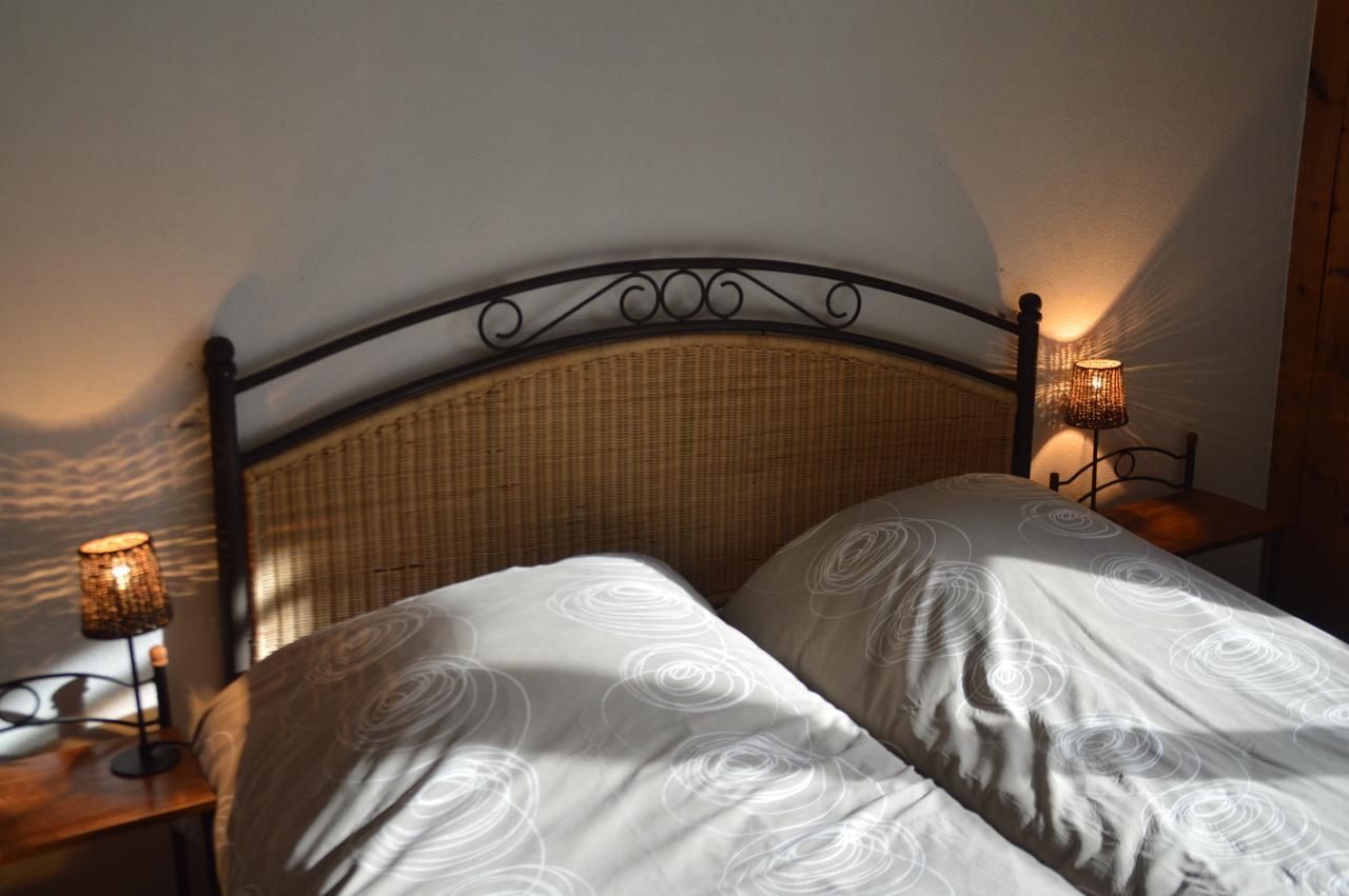 טיגנס Hotel Le Genepy חדר תמונה