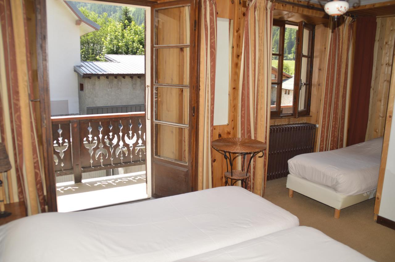 טיגנס Hotel Le Genepy מראה חיצוני תמונה