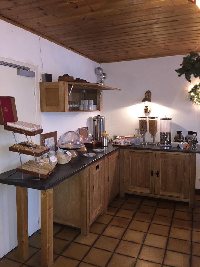 טיגנס Hotel Le Genepy מראה חיצוני תמונה